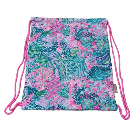 NWT Lilly Pulitzer Printed Quilted Drawstring Backpack - Picture 3 of 13